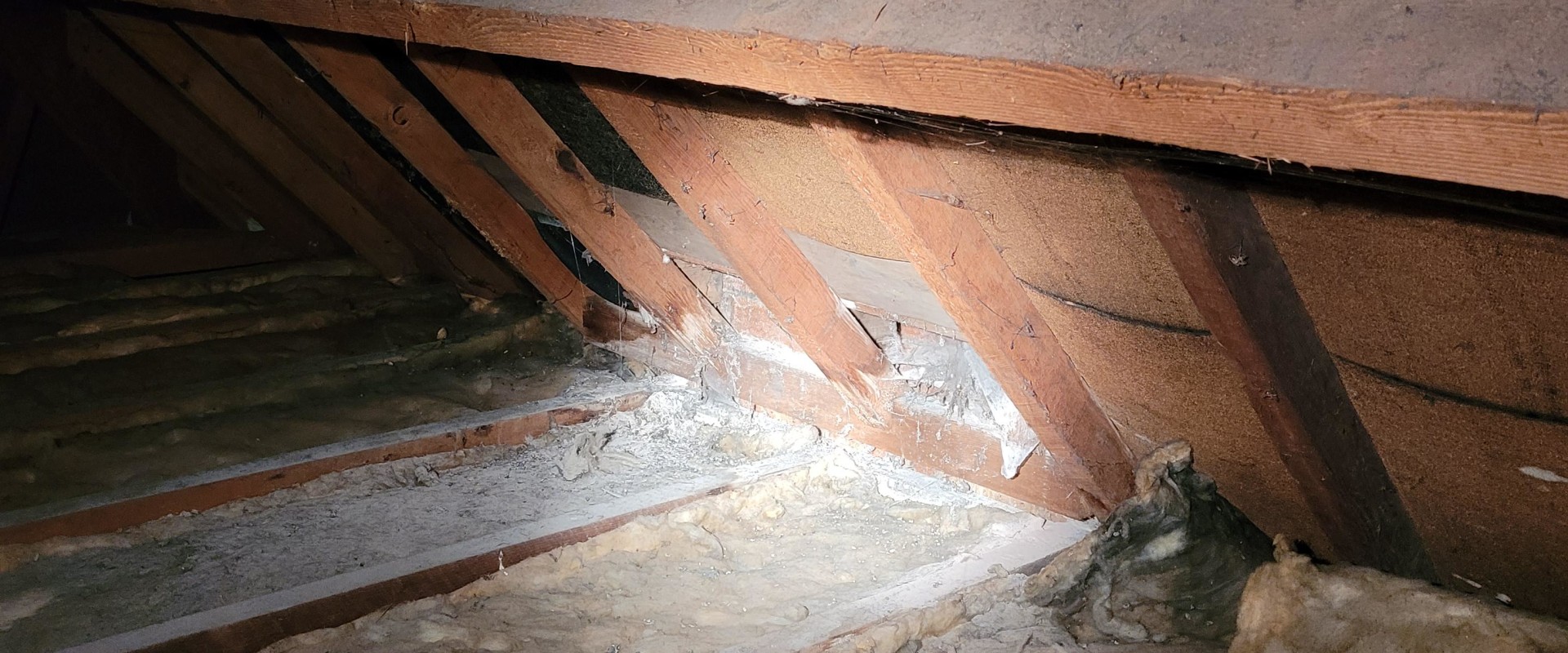 Should I Remove Old Loft Insulation Before Adding New? - An Expert's Perspective